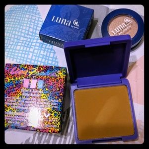 Makeup eyeshadow singles (both)